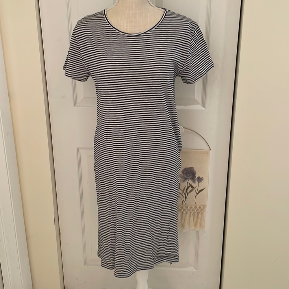 New Zara Trafaluc Fall Winter Collection Black and White Striped Open Side Top